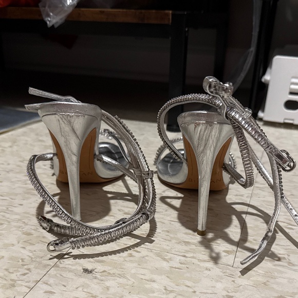 Alexander Birman heels t strap - Picture 3 of 3